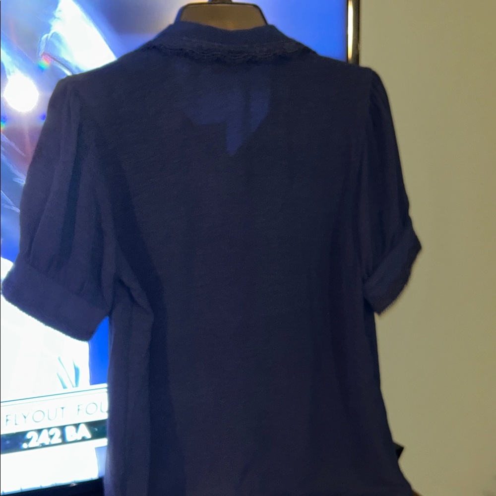Notations Size M NWT Navy Blouse with Rhinestone Buttons embroidered neck/sleeve - Picture 4 of 5